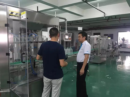 �Ӵ��������ǿͻ����н��ϰ�װ�������ֳ�(ͼ2)