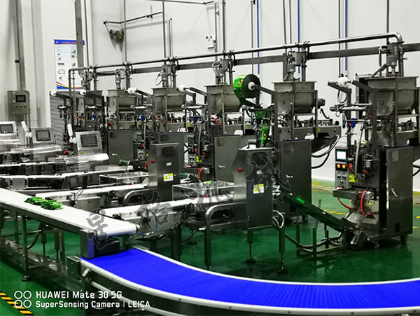 中央厨房酱料包装机械规范化包装更细腻(图1) 中央厨房酱料包装机械规范化包装更细腻(图1)