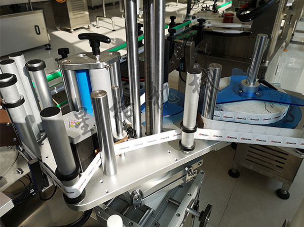 ���ؽ��Ϲ�װ�����߳���װ���г��ۼ�(ͼ2)