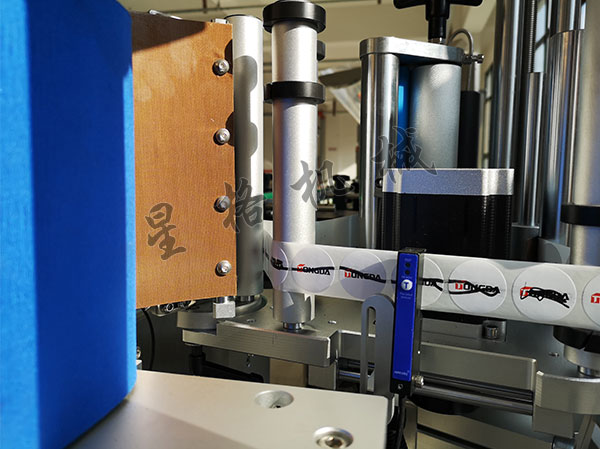 ���ؽ��Ϲ�װ�����߳���װ���г��ۼ�(ͼ3)