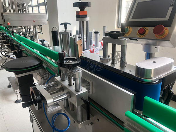 Ũ�����Ϲ�װ�����߷Ǳ궨����Ҫע�ص�����(ͼ2)