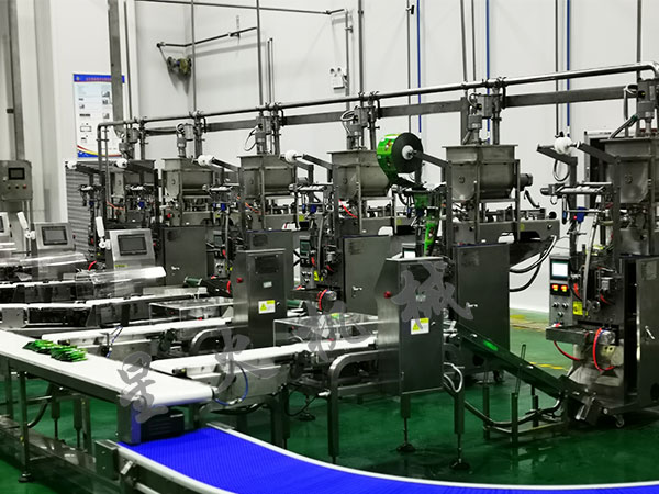 利便面调料酱包装机装备市场报价几多(图1) 利便面调料酱包装机装备市场报价几多(图1)