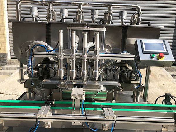 卧式搅拌酱料灌装生产线有什么特殊之处(图1) 卧式搅拌酱料灌装生产线有什么特殊之处(图1)