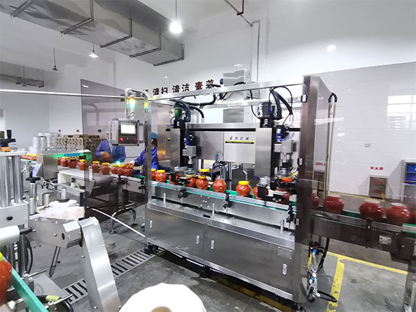 剁椒酱料灌装生产线能为灌装提供好的效果(图3) 剁椒酱料灌装生产线能为灌装提供好的效果(图3)