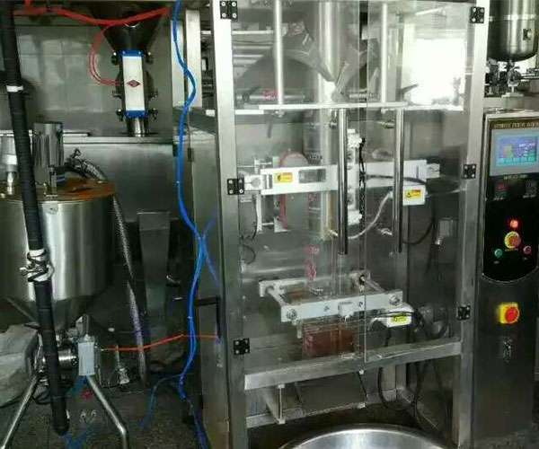 自动化芥末酱包装机怎么使用(图1) 自动化芥末酱包装机怎么使用(图1)