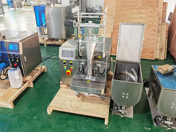 海鲜酱料定量包装机是怎样解决粘稠酱料包装(图2) 海鲜酱料定量包装机是怎样解决粘稠酱料包装(图2)