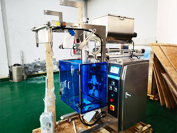 新品宣布:立式酱料包装机(图1) 新品宣布:立式酱料包装机(图1)