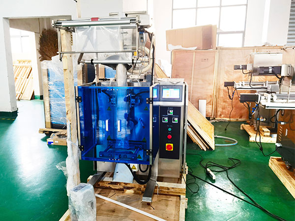 立式甜辣酱料包装机为什么会泛起温度过高(图1) 立式甜辣酱料包装机为什么会泛起温度过高(图1)