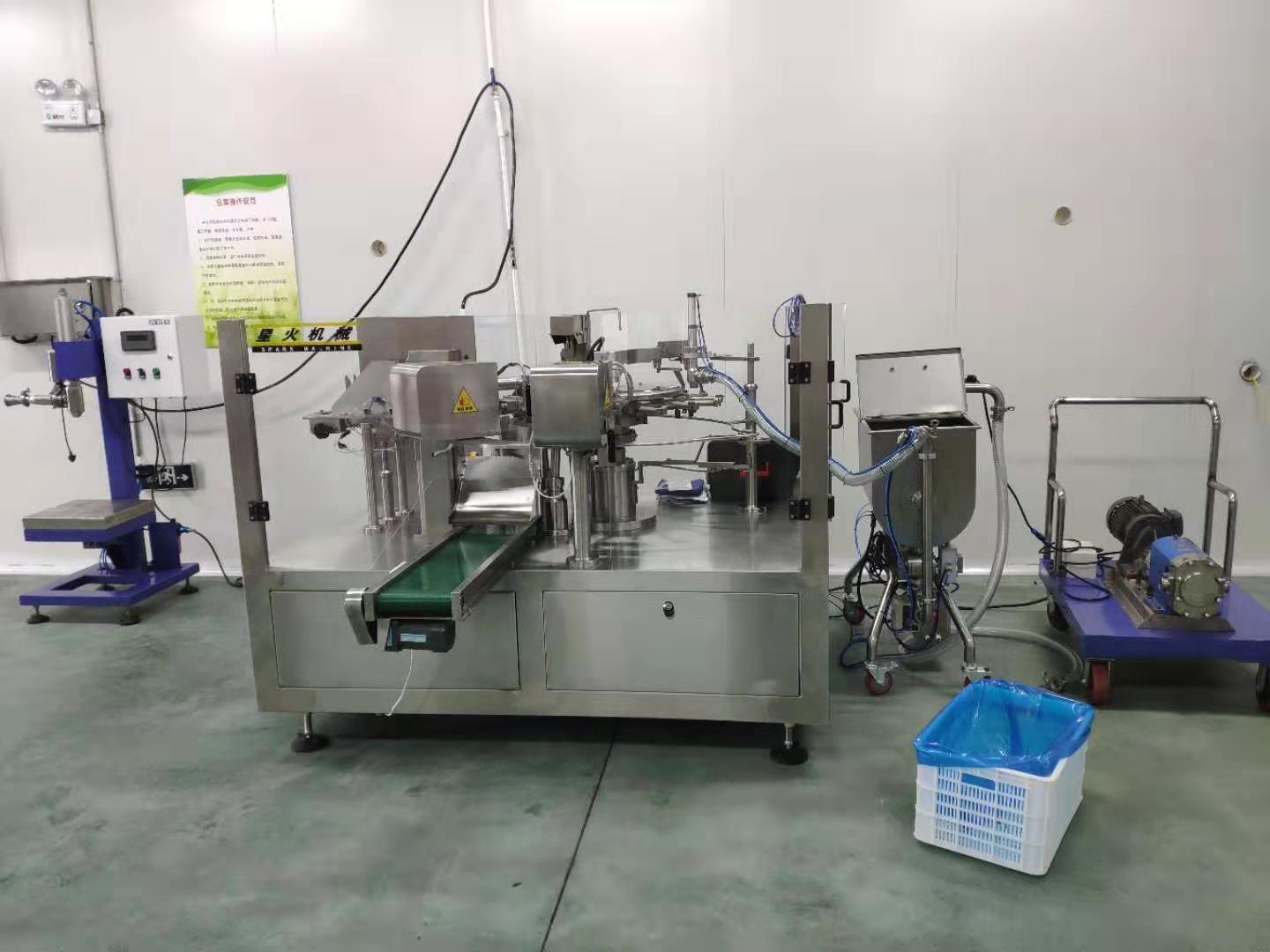 È«×Ô¶¯¸ø´üʽ½´Áϰü×°»úʵÏÖ×Ô¶¯»¯¡¢ÖÇÄÜ»¯(ͼ2) È«×Ô¶¯¸ø´üʽ½´Áϰü×°»úʵÏÖ×Ô¶¯»¯¡¢ÖÇÄÜ»¯(ͼ2)