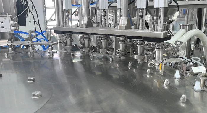 �����Ʒ�࣡�Զ�����������ϰ�װ������Һ̬�뽴״��������(ͼ2)